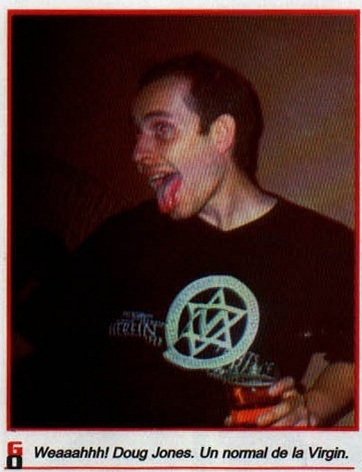 Weaaahhh! Doug Jones. Un normal de la Virgin.